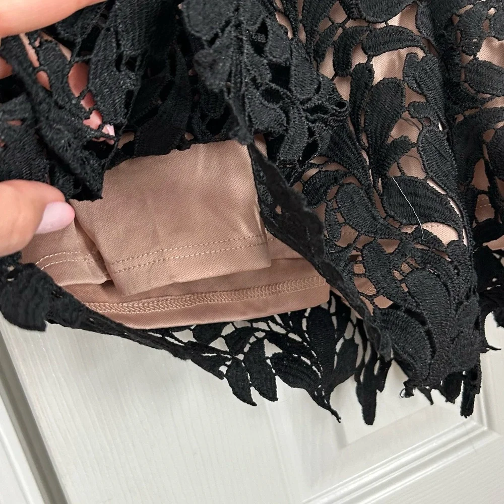 ASTR the label Grommet lace romper, size S - Picture 13 of 16